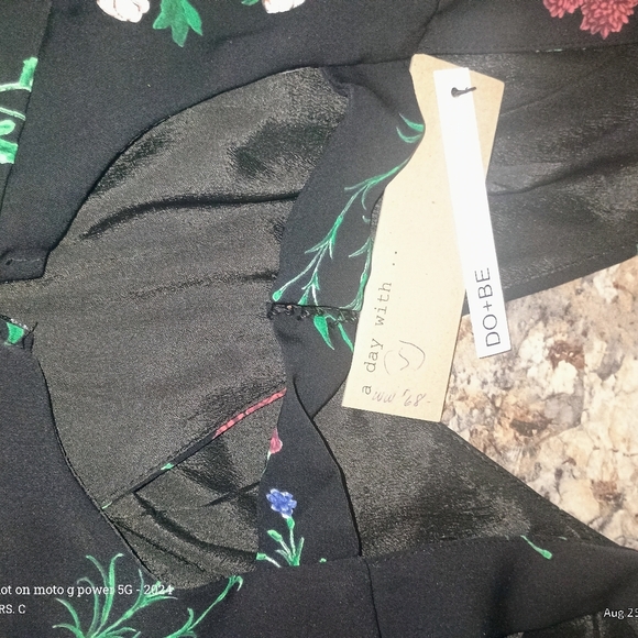 Done women's one piece jumpsuit size small black multicolored perfect brand new - Picture 6 of 6